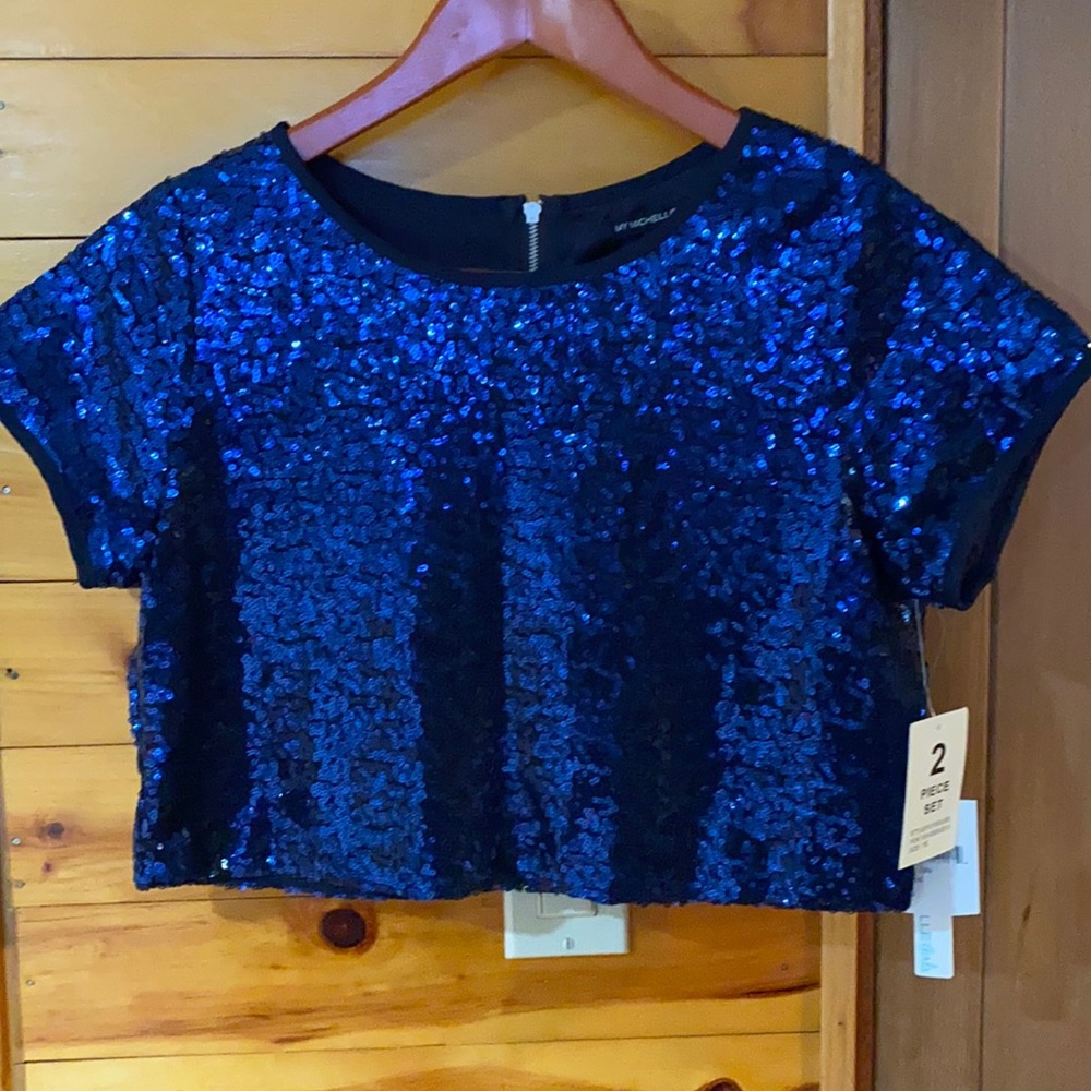 My Michelle 2 piece set for a girl, size 16, top and a skirt